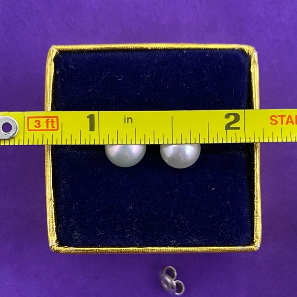 💛 Michael Hill 925 White Pearl Studs | Lustrous & Classic | Designer Staple - Picture 3 of 5